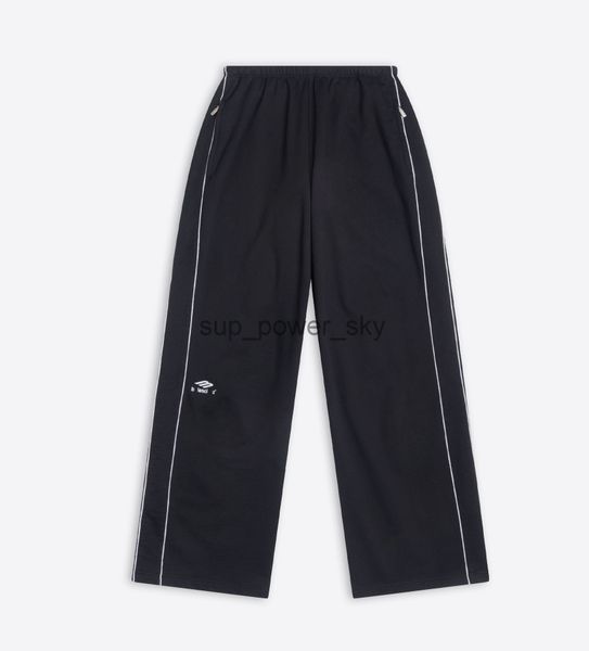 womens shorts fashion balencaigass designer trousers simple letter embroidery correct version of the new summer luxury 22ss sports series lo, White;black
womens shorts fashion balencaigass designer trousers simple letter embroidery correct version of the new summer luxury 22ss sports series lo, White;black