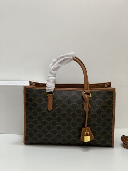 famous designer luxury gst bags caviar calfskin classic quilted plaid metal chain shoulder
famous designer luxury gst bags caviar calfskin classic quilted plaid metal chain shoulder