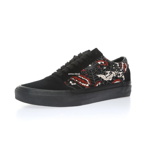 old skool glow frights canvas skate shoes for men skate shoe womens skateboard women sports man sneakers vn0a5krf8mg, White;red
old skool glow frights canvas skate shoes for men skate shoe womens skateboard women sports man sneakers vn0a5krf8mg, White;red