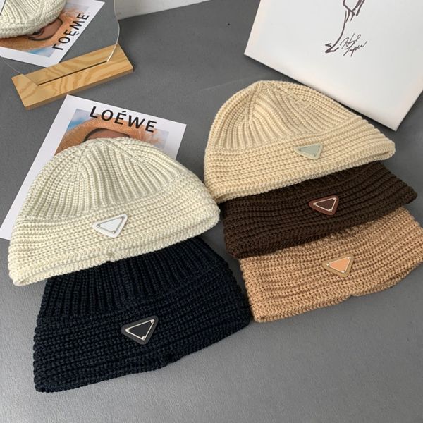 women's skull caps autumn and winter warm fashion brand designer couple candy-colored woolen metal triangle letter knitted hat, Blue;gray
women's skull caps autumn and winter warm fashion brand designer couple candy-colored woolen metal triangle letter knitted hat, Blue;gray