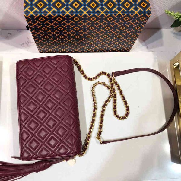 tb cross body designer diamond shoulder bags luxury handbags chain strap womens leather designers messenger bags 220905
tb cross body designer diamond shoulder bags luxury handbags chain strap womens leather designers messenger bags 220905