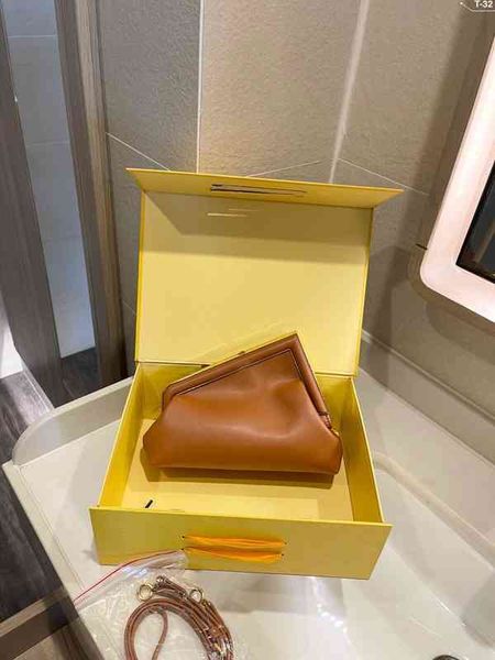 luxury saddle crossbody fends bags for womens multicolor handbag designer sling bag baguette tote shoulder purses woman 7a fashion wallet qf
luxury saddle crossbody fends bags for womens multicolor handbag designer sling bag baguette tote shoulder purses woman 7a fashion wallet qf