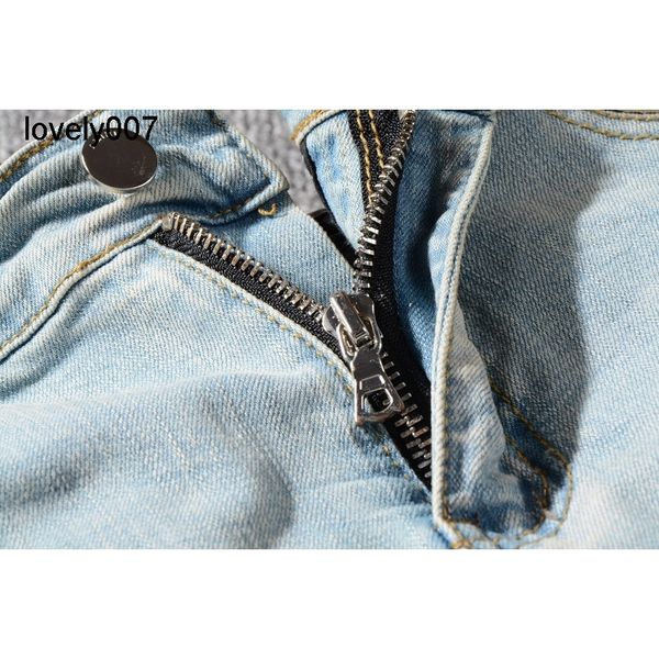 dsigner men's jeans fashion brand amirs personality fashion patch broken splicing slim pants, Blue
dsigner men's jeans fashion brand amirs personality fashion patch broken splicing slim pants, Blue