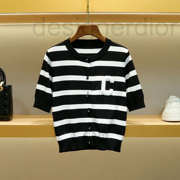 women's sweaters designer ce home black and white striped knitted cardigan 2022 autumn new women's wear aging thin short female, White;black
women's sweaters designer ce home black and white striped knitted cardigan 2022 autumn new women's wear aging thin short female, White;black