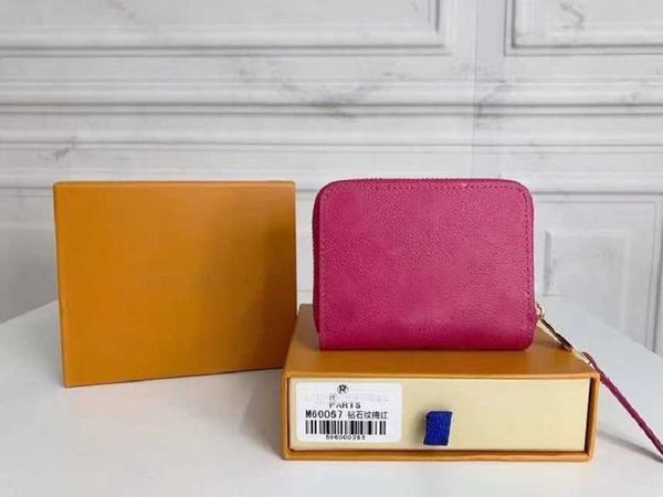 designer new brand leather with box embossing luxury woman wallet coin purse short purses lady card holder classic mini zipper, Red;black
designer new brand leather with box embossing luxury woman wallet coin purse short purses lady card holder classic mini zipper, Red;black