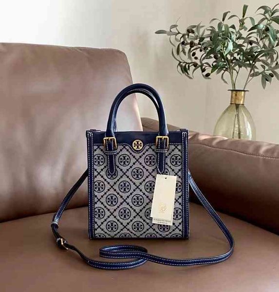 bags luxury torysburchs designer handbag 2022 women's bag fashion versatile tote embroidered canvas cello spectrum
bags luxury torysburchs designer handbag 2022 women's bag fashion versatile tote embroidered canvas cello spectrum