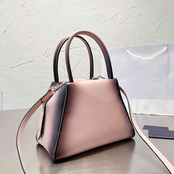 totes bag designer shoulder women tote bags luxury leather handbags purses fashion color matching shopper bag travel 220919
totes bag designer shoulder women tote bags luxury leather handbags purses fashion color matching shopper bag travel 220919