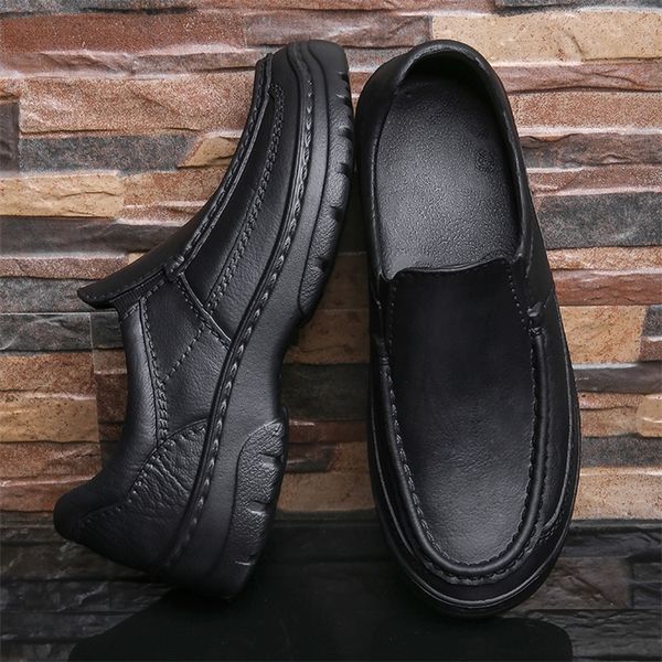 dress shoes men nonslip chef lightweight loafers waterproof and stain resistant sneakers for work 220919, Black
dress shoes men nonslip chef lightweight loafers waterproof and stain resistant sneakers for work 220919, Black