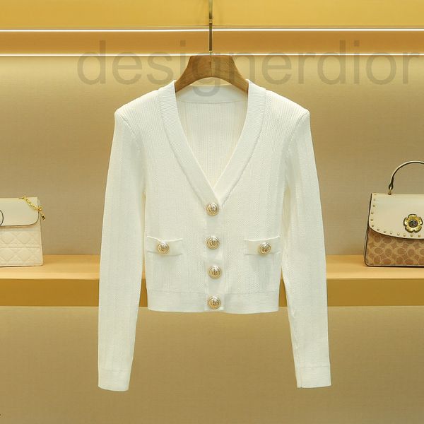 women's sweaters designer family b's early autumn coat new 2022 and winter v-neck slim cardigan long sleeve knitted shirt, White;black
women's sweaters designer family b's early autumn coat new 2022 and winter v-neck slim cardigan long sleeve knitted shirt, White;black
