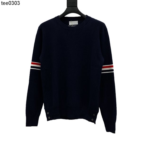 tide brand tb net red same double sleeve four bar color ribbon tokyo limited round neck sweater bottomed shirt, White;black
tide brand tb net red same double sleeve four bar color ribbon tokyo limited round neck sweater bottomed shirt, White;black