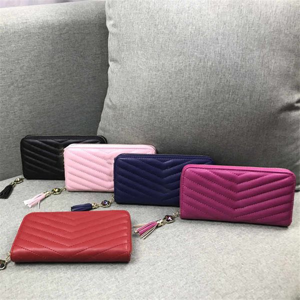 famous fashion women's purse classic checkbook business credit card case long wallet luxury pu bag, Red;black
famous fashion women's purse classic checkbook business credit card case long wallet luxury pu bag, Red;black
