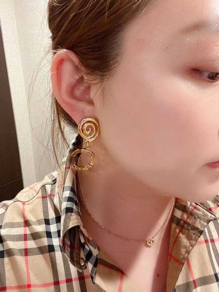 luxury quality charm round shape hollow design drop earring in 18k gold plated have box stamp ps7223a, Golden
luxury quality charm round shape hollow design drop earring in 18k gold plated have box stamp ps7223a, Golden