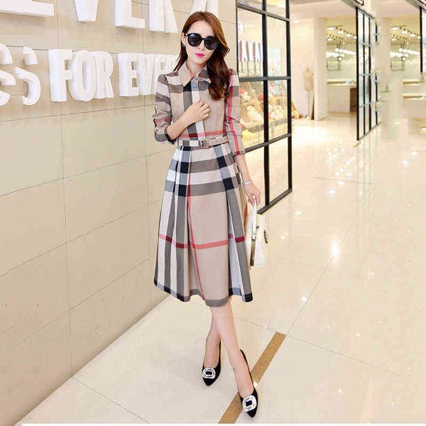 casual dresses 2021 spring and autumn new women's plaid dress long-sleeved a-shaped long autumn korean version of the slim dress, Black;gray
casual dresses 2021 spring and autumn new women's plaid dress long-sleeved a-shaped long autumn korean version of the slim dress, Black;gray