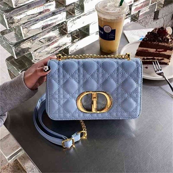 shoulder bags trendy handbags korean style temperament fresh lingge wind square crowd female student bags factory store 75% off
shoulder bags trendy handbags korean style temperament fresh lingge wind square crowd female student bags factory store 75% off