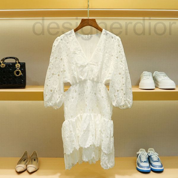 casual dresses designer family dress 2022 autumn new french white hook flower hollow lace ruffle skirt children, Black;gray
casual dresses designer family dress 2022 autumn new french white hook flower hollow lace ruffle skirt children, Black;gray