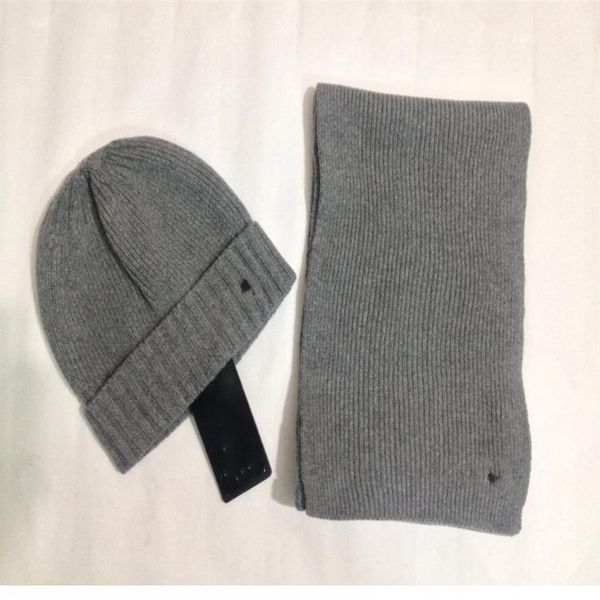 1set autumn winter man beanie cool knitted cap woman knitting hat warm hats classic caps black knitt ed hat scarf2494, Blue;gray
1set autumn winter man beanie cool knitted cap woman knitting hat warm hats classic caps black knitt ed hat scarf2494, Blue;gray