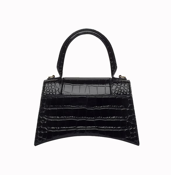 evening bags designer handbag shopping shoulder bag fashion women hourglass half moon luxury genuine leather classic retro purse wallets han
evening bags designer handbag shopping shoulder bag fashion women hourglass half moon luxury genuine leather classic retro purse wallets han