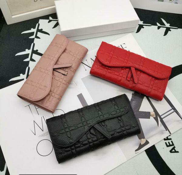 fashion designers wallet womens genuine leather wallets quality paris coin purse bags card holder clutch with box dust bag tb-8152, Red;black
fashion designers wallet womens genuine leather wallets quality paris coin purse bags card holder clutch with box dust bag tb-8152, Red;black