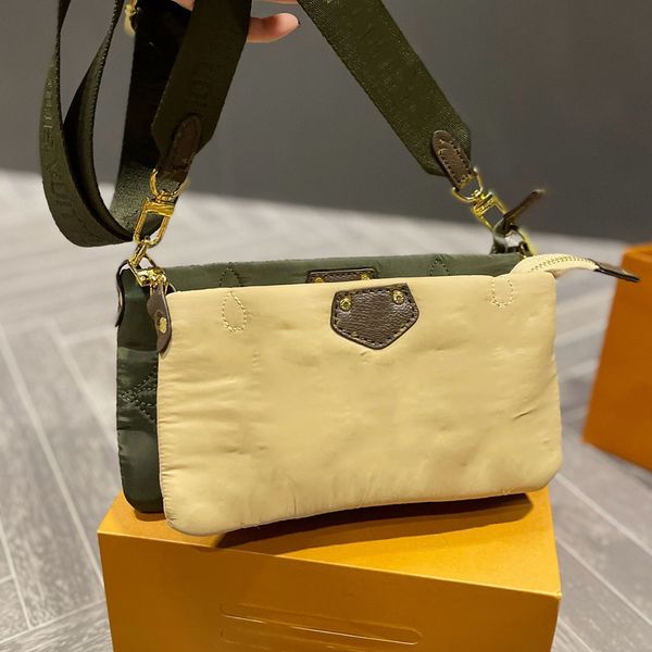classic maxi pochette accessoires shoulder bags france brand old flower down fabric two-tone crossbody bag designer fashion women 3 in 1 bag
classic maxi pochette accessoires shoulder bags france brand old flower down fabric two-tone crossbody bag designer fashion women 3 in 1 bag