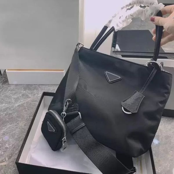 handbag women luxurys designers bags business white collar casual travel ribbon tote bag nylon zipper tote on the go crossbody shopping bag
handbag women luxurys designers bags business white collar casual travel ribbon tote bag nylon zipper tote on the go crossbody shopping bag