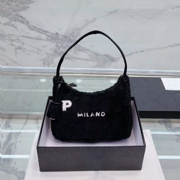 winter furry bags handbags triangle designer bag luxury handbag underarm shoulder bag fashion hobo lady purse small warm fur totes 5a
winter furry bags handbags triangle designer bag luxury handbag underarm shoulder bag fashion hobo lady purse small warm fur totes 5a
