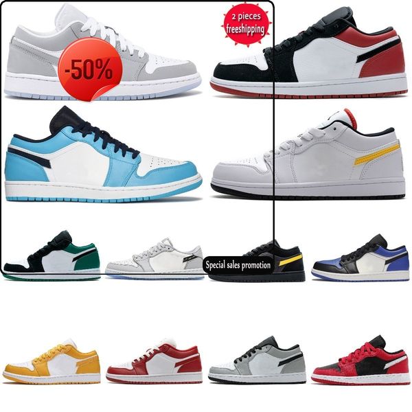 2022 new men basketball shoes 1 low reverse mocha fragment white camo unc wolf grey pine green 1s court purple bred toe mens women trainers, Black
2022 new men basketball shoes 1 low reverse mocha fragment white camo unc wolf grey pine green 1s court purple bred toe mens women trainers, Black