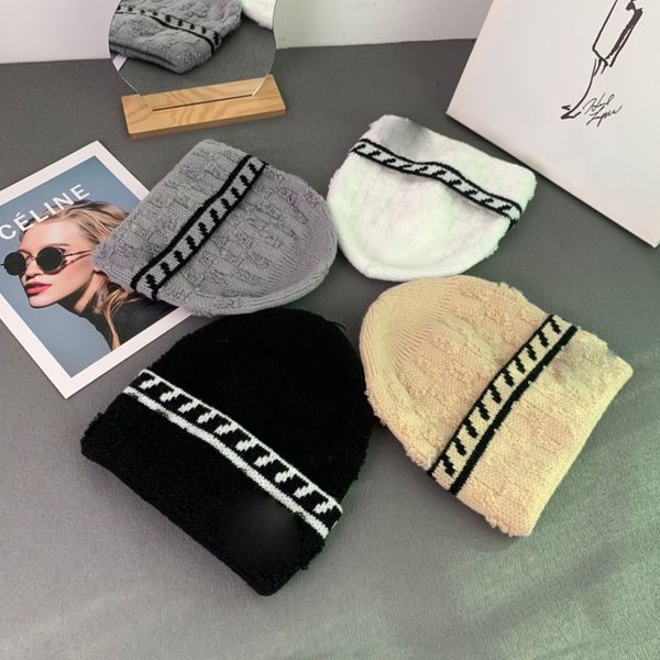 skull caps autumn and winter women keep warm fashion brand designer wool fleece knitted hat, Blue;gray
skull caps autumn and winter women keep warm fashion brand designer wool fleece knitted hat, Blue;gray