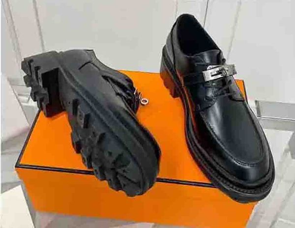 22s luxury women casual shoes loafer patent leather lace ups platform trainers walking flat rubber sole fabric outdoor with box, Black
22s luxury women casual shoes loafer patent leather lace ups platform trainers walking flat rubber sole fabric outdoor with box, Black