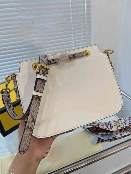 luxury saddle crossbody fends bags for womens multicolor handbag designer sling bag baguette tote shoulder purses woman 7a fashion wallet tl
luxury saddle crossbody fends bags for womens multicolor handbag designer sling bag baguette tote shoulder purses woman 7a fashion wallet tl