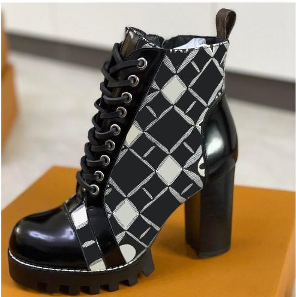 ankle boots designer shoes luxury boots women embroidered leather lace with sylvie web real leather with diamonds decorative with box no6, Black
ankle boots designer shoes luxury boots women embroidered leather lace with sylvie web real leather with diamonds decorative with box no6, Black