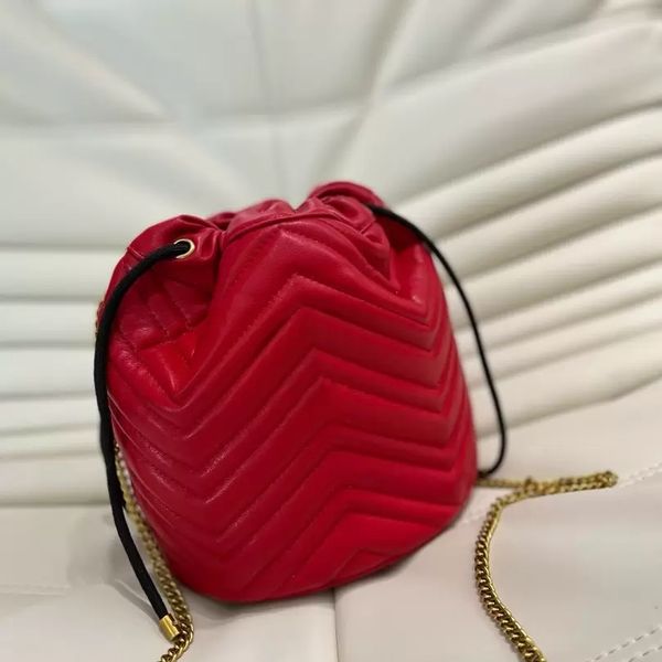 fashion chain handbag one shoulder crossbody women bags coin purse drawstring design bucket bag small women storage wallet inlaid with gold, Black;red
fashion chain handbag one shoulder crossbody women bags coin purse drawstring design bucket bag small women storage wallet inlaid with gold, Black;red