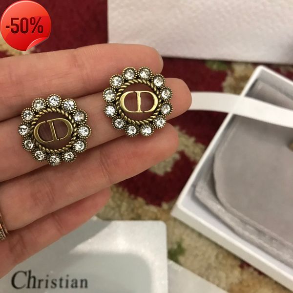 50% off factory special clearance designer jewelry earrings charms dijia d letter 925 sier allergy, Golden
50% off factory special clearance designer jewelry earrings charms dijia d letter 925 sier allergy, Golden