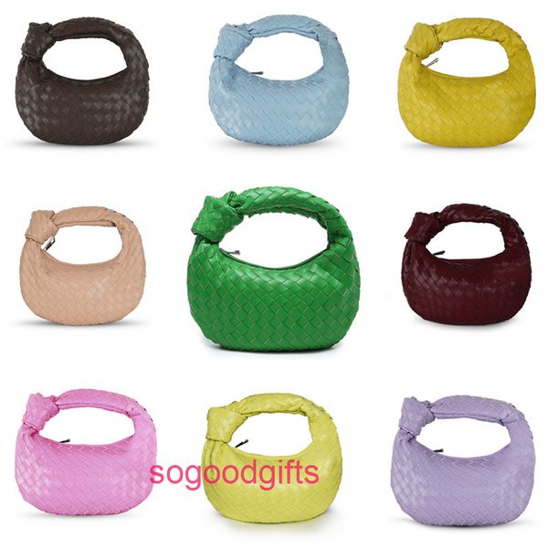 luxurys jodies designers bag crossbody bottegas bags venetas with the logo 2022 new mesh red woven bag large and small one shoulder hand und
luxurys jodies designers bag crossbody bottegas bags venetas with the logo 2022 new mesh red woven bag large and small one shoulder hand und