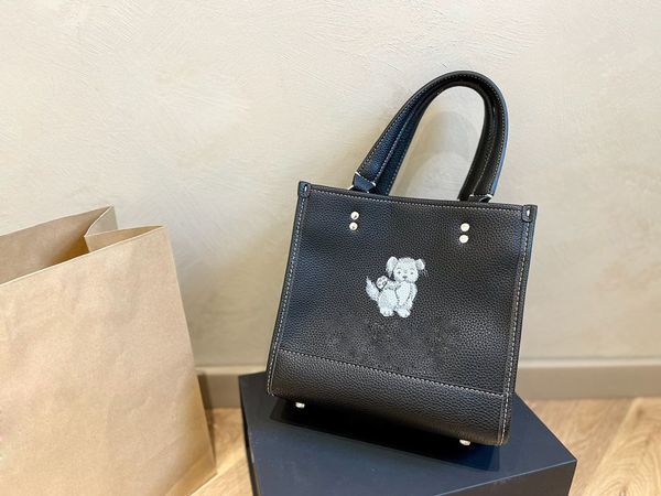 evening bags 22ss women bag fashion brand designer handbags wedding date tote cowhide print shopping
evening bags 22ss women bag fashion brand designer handbags wedding date tote cowhide print shopping