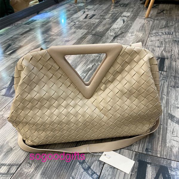 venetta bag triangle handbag point crossbody bottedesigner bags with the hand triangular women's bag cloud hand-held e06u kmb9
venetta bag triangle handbag point crossbody bottedesigner bags with the hand triangular women's bag cloud hand-held e06u kmb9