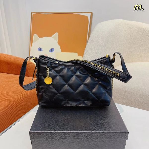 new cc bag designer bags luxury tote bag handbag shoulder sling handbags crossbody fashionbags quilted woman mini lambskin hobo
new cc bag designer bags luxury tote bag handbag shoulder sling handbags crossbody fashionbags quilted woman mini lambskin hobo
