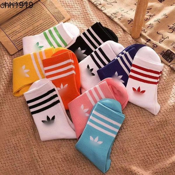 clover spring and autumn new socks children's breathable sweat absorption deodorant middle tube male and female student sports, Black
clover spring and autumn new socks children's breathable sweat absorption deodorant middle tube male and female student sports, Black