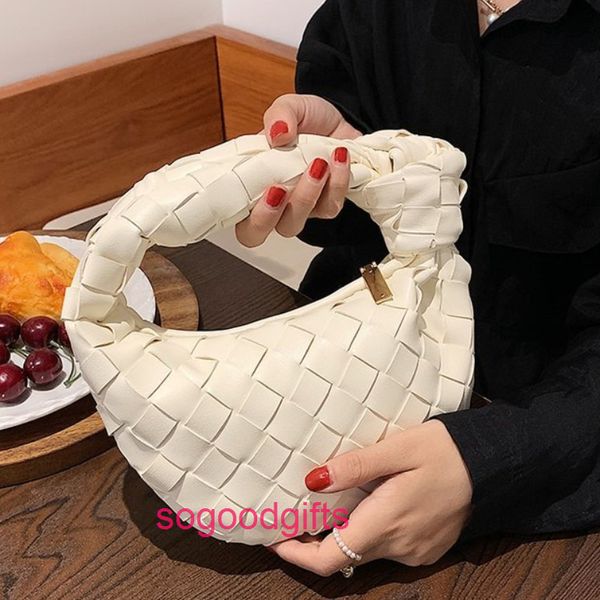 luxurys jodies designers bag crossbody bottegas bags venetas with the logo women's bag 2022 new fashion woven one shoulder handbag pers
luxurys jodies designers bag crossbody bottegas bags venetas with the logo women's bag 2022 new fashion woven one shoulder handbag pers