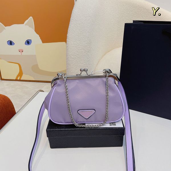 2022 temperament girl mouth gold bag chain bag fashion handbag all-match shoulder bag coin mobile phone tote
2022 temperament girl mouth gold bag chain bag fashion handbag all-match shoulder bag coin mobile phone tote