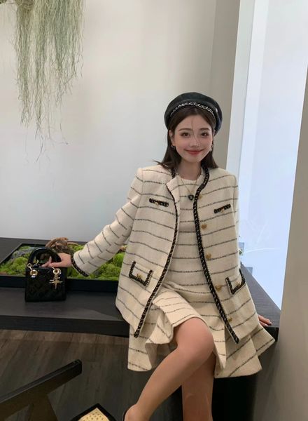 cel women's brand jacket2022 new women autumn winter fashion overcoat jacket designer logo grade tweed jacket casual spring coat cardig, Black;brown
cel women's brand jacket2022 new women autumn winter fashion overcoat jacket designer logo grade tweed jacket casual spring coat cardig, Black;brown
