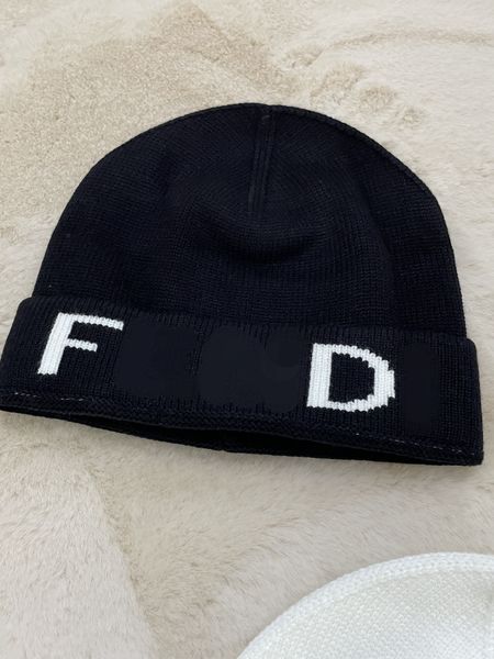 knitted hat luxury cashmere skull caps letters casual winter beanie outdoor bonnet knit hats, Blue;gray
knitted hat luxury cashmere skull caps letters casual winter beanie outdoor bonnet knit hats, Blue;gray