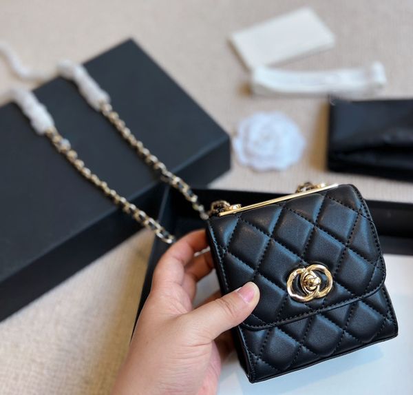 classic fashion cc mini bags luxury designer handbags purse shoulder bags wallets coin purses crossbody chains
classic fashion cc mini bags luxury designer handbags purse shoulder bags wallets coin purses crossbody chains