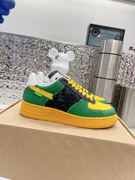 shoes designer version handmade 2022ss louisden l1 empty 1 green yellow stitching casual sneakers, Black
shoes designer version handmade 2022ss louisden l1 empty 1 green yellow stitching casual sneakers, Black