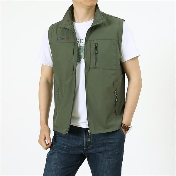 men's vests men's vest outdoor hiking fishing quick-dry sleeveless jacket multi-pockets light-weight functional tactical waistcoat, Black;white
men's vests men's vest outdoor hiking fishing quick-dry sleeveless jacket multi-pockets light-weight functional tactical waistcoat, Black;white