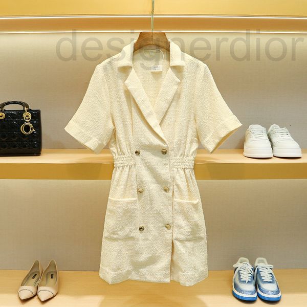 casual dresses designer family french style dress for women 2022 autumn sweet and spicy women's suit collar temperament tweed skirt, Black;gray
casual dresses designer family french style dress for women 2022 autumn sweet and spicy women's suit collar temperament tweed skirt, Black;gray