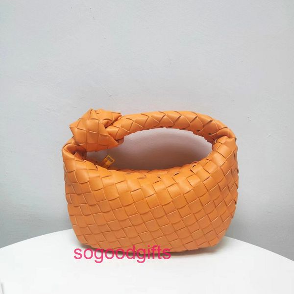 luxurys jodies designers bag crossbody bottegas bags venetas with the logo niujiao dumpling bag hand woven hand women's 2022 new knotte
luxurys jodies designers bag crossbody bottegas bags venetas with the logo niujiao dumpling bag hand woven hand women's 2022 new knotte