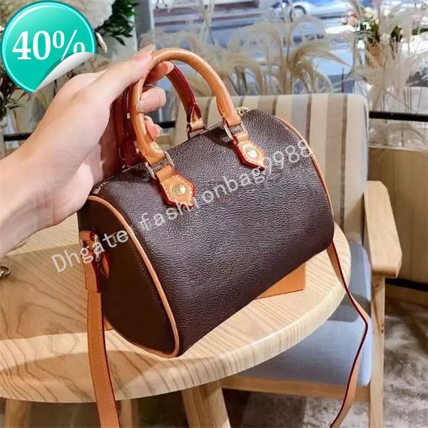designer evening bag new shoulder mini hand luxury digner purse women with box embossed flower leather clutch crossbody msenger s chain coin
designer evening bag new shoulder mini hand luxury digner purse women with box embossed flower leather clutch crossbody msenger s chain coin