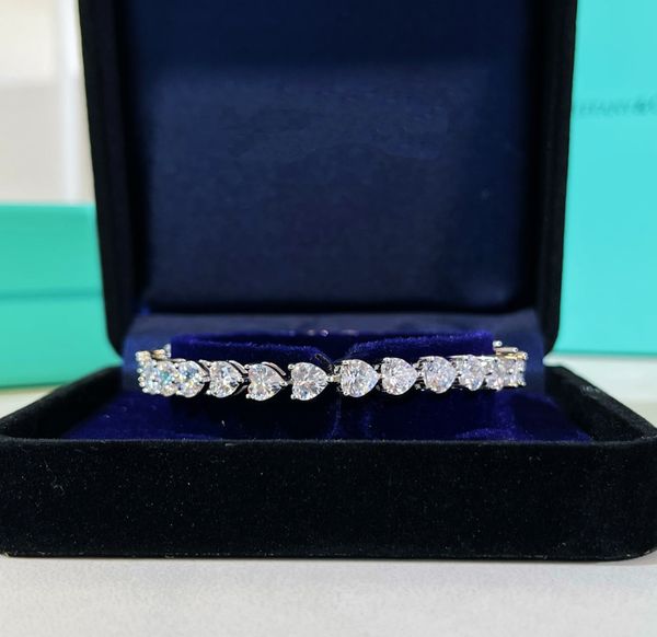 luxurys designers bracelets tennis women's pearl round high sense bracelet retro fashion jewelry women fashion jewelrys gifts box heart, Golden;silver
luxurys designers bracelets tennis women's pearl round high sense bracelet retro fashion jewelry women fashion jewelrys gifts box heart, Golden;silver