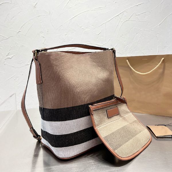 burberys bag tote designer bags the totes designers women shoulder crossbody leather luxury handbags large capacity backpack classic luxurys
burberys bag tote designer bags the totes designers women shoulder crossbody leather luxury handbags large capacity backpack classic luxurys