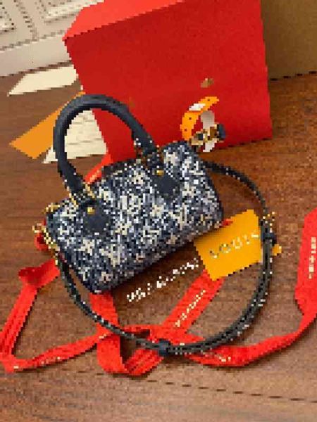 shopping bags m81168 nano speedy denim tote bag luxury brand designer women tote travel bag real leather handbags shoulder evening bag rw0e, Black;white
shopping bags m81168 nano speedy denim tote bag luxury brand designer women tote travel bag real leather handbags shoulder evening bag rw0e, Black;white